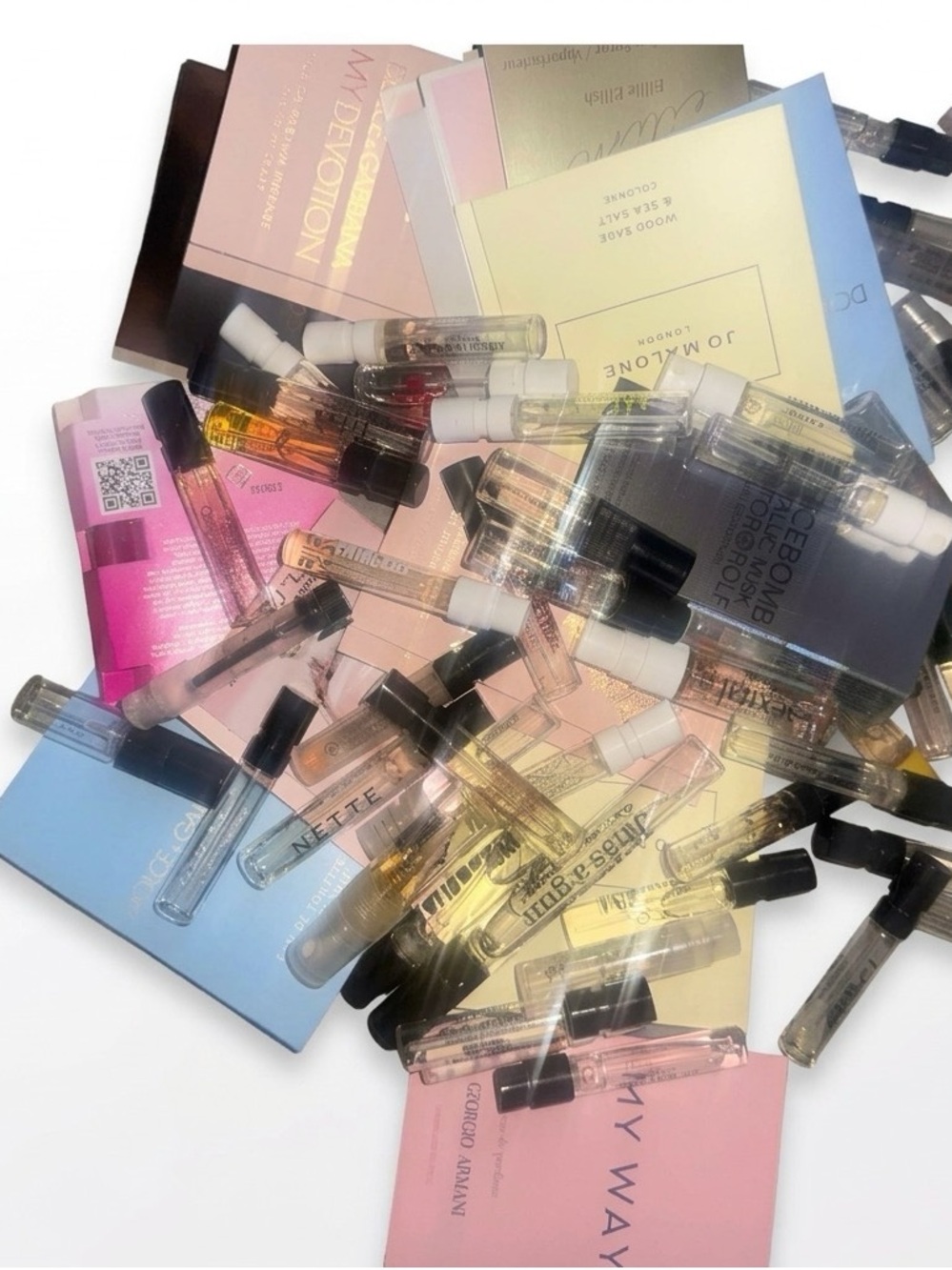 Lot of 50 Fragrance Samples